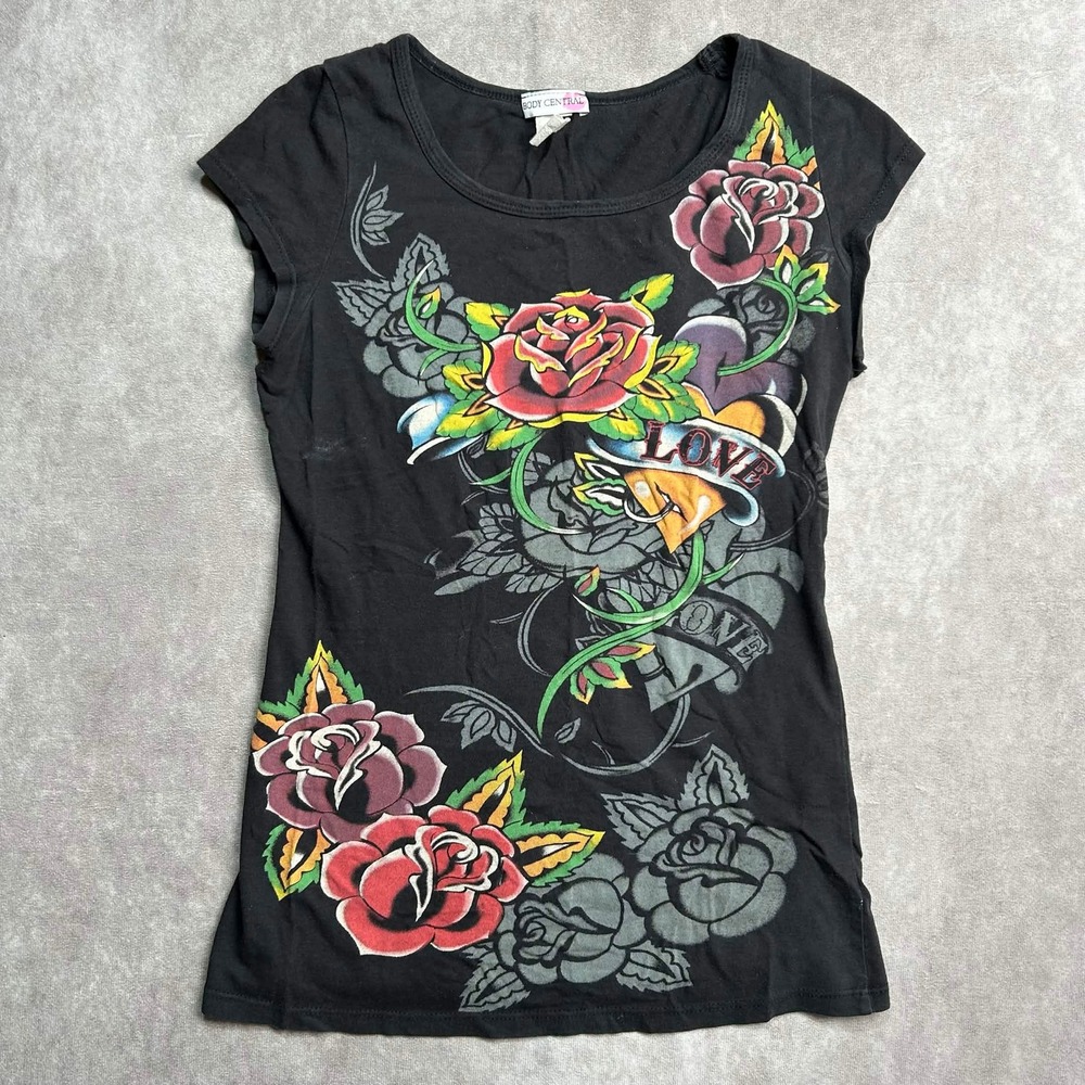 Body Central Tattoo Graphic Baby Tee Black Rose Heart Love Y2K Cap Sleeve Top